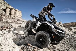 스즈키, 업그레이드 된 올라운더 ATV, 킹쿼드750 4X4와 킹쿼드400 4X4 모델 출시